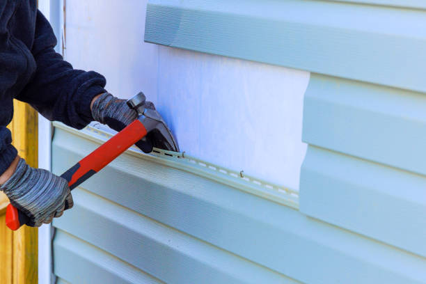Reliable Siding Repair contractor in Auburn, IN by Creative Siding